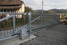 Samonosná posuvná brána průjezd 6 metrů, Dolní Studýnky