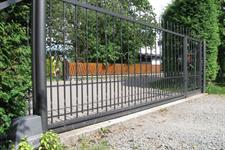 Samonosná posuvná kovaná brána , Nový Malín